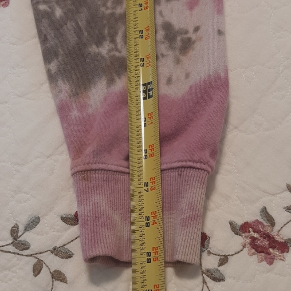 Wild Fable Women's M Multicolor Tie-Dye Crewneck Sweat Shirt - Picture 11 of 12